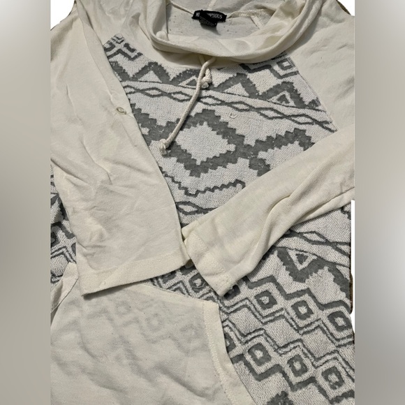 Women’s Light pullover - Picture 2 of 3